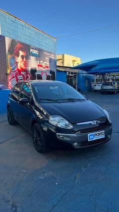 FIAT PUNTO 1.6 ESSENCE 16V FLEX 4P MANUAL FIAT PUNTO 1.6 ESSENCE 16V FLEX 4P MANUAL